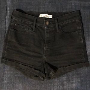 Black hollister shorts